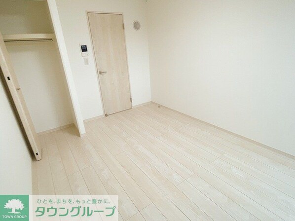 East Flat 松戸の物件内観写真